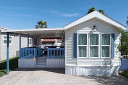 Escape: Golf, Pools, Jacuzzi, Near Attractions